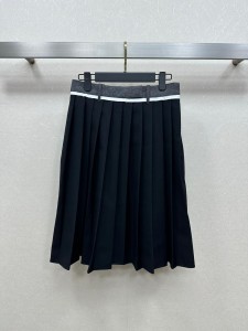 Женская юбка Prada