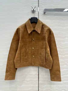 Женская замшевая куртка Loro Piana коричневая