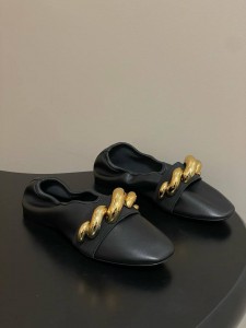 Женские балетки Alaia черные