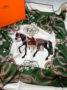 Женский платок Hermes