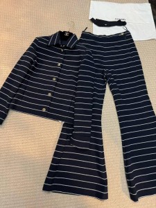 Женский костюм Chanel