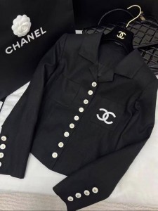 Женская леновая рубашка Chanel черная