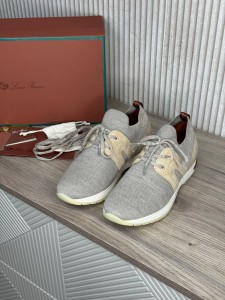 Женские кроссовки Loro Piana