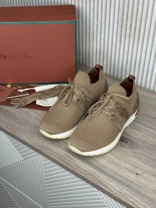 Женские кроссовки Loro Piana