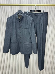 Мужской классический кашемировый костюм Loro Piana Мужской классический кашемировый костюм Loro Piana