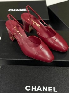 Женские босоножки Chanel Женские босоножки Chanel