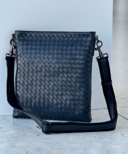 Мужская сумка мессенджер Bottega Veneta