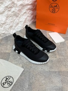 Мужские кроссовки Hermes