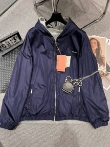 Женская двухсторонняя ветровка Miu Miu