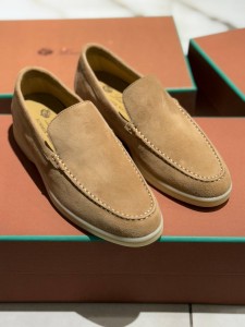 Женские лоферы Loro Piana