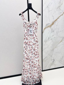 Женское платье Realisation