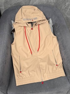 Мужская жилетка Kiton