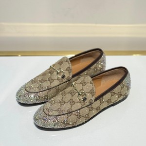 Женские лоферы Gucci