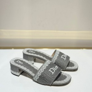 Женские сабо Christian Dior