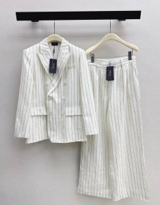 Женский классический костюм Ralph Lauren Женский классический костюм Ralph Lauren