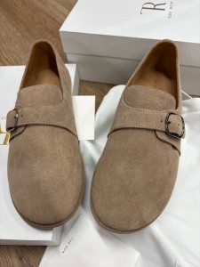 Женские лоферы The Row Женские лоферы The Row