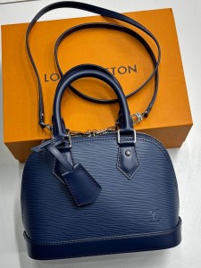 Женская сумка Louis Vuitton