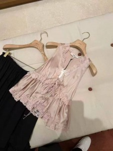 Женский топ Chloe