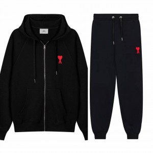 Женский спортивный костюм Ami