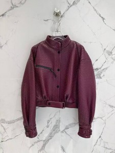 Женская кожаная куртка Bottega Veneta