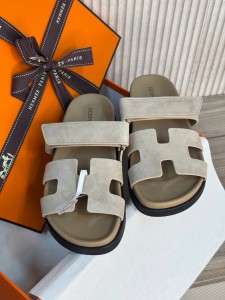 Женские шипры Hermes бежевые