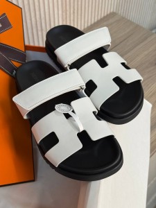 Женские шипры Hermes белые