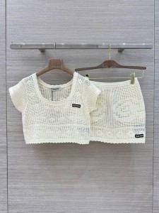 Женский костюм Miu Miu белый