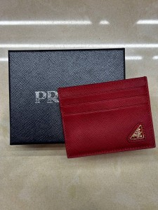 Картхолдер Prada