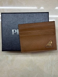 Картхолдер Prada