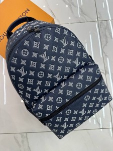 Рюкзак Discovery Louis Vuitton