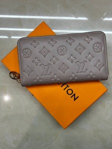 Кошелек Zippy Lv