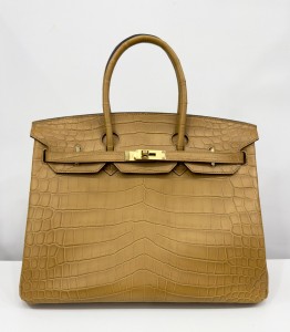 Hermes Birkin   30 cm Gold