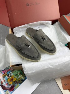 ЖЕНСКИЕ ЗАМШЕВЫЕ МЮЛИ LORO PIANA СЕРЫЕ