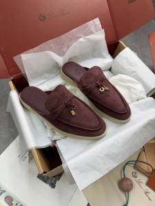ЖЕНСКИЕ ЗАМШЕВЫЕ МЮЛИ LORO PIANA ШОКОЛАДНЫЕ