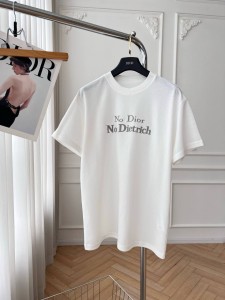 ЖЕНСКАЯ ФУТБОЛКА СHRISTIAN DIOR БЕЛАЯ