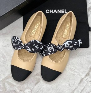 КОЖАНЫЕ БАЛЕТКИ CHANEL MARY JANES БЕЖЕВЫЕ С БАНТОМ