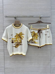 ЖЕНСКИЙ ТРИКОТАЖНЫЙ КОСТЮМ ZIMMERMANN