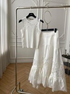 ЖЕНСКИЙ КОСТЮМ ERMANNO SCERVINO БЕЛЫЙ