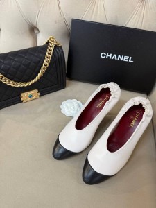ЖЕНСКИЕ ТУФЛИ ЛОДОЧКИ CHANEL БЕЛЫЕ