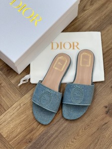 ЖЕНСКИЕ ДЖИНСОВЫЕ ШЛЕПАНЦЫ CHRISTIAN DIOR