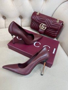 ЖЕНСКИЕ КОЖАНЫЕ ТУФЛИ GUCCI БОРДОВЫЕ