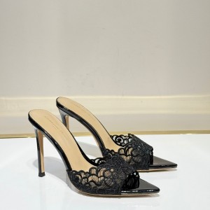 ЖЕНСКИЕ БОСОНОЖКИ GIANVITO ROSSI ЧЕРНЫЕ