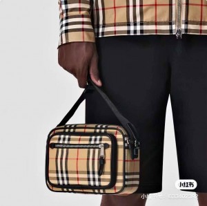 МУЖСКАЯ СУМКА МЕССЕНДЖЕР BURBERRY