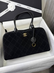 ЖЕНСКАЯ СУМКА CHANEL BOWLING LARGE ЧЕРНАЯ