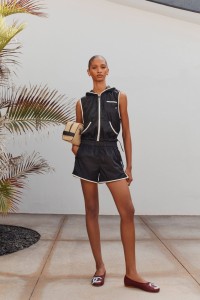 ЖЕНСКИЙ КОСТЮМ С ШОРТАМИ CHANEL ЧЕРНЫЙ