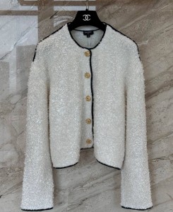 ЖЕНСКИЙ КАРДИГАН CHANEL БЕЛЫЙ