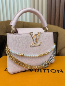 ЖЕНСКАЯ СУМКА LOUIS VUITTON CAPUCIN РОЗОВАЯ
