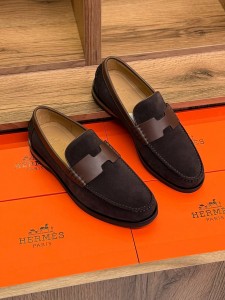 ЖЕНСКИЕ ЗАМШЕВЫЕ ЛОФЕРЫ HERMES ШОКОЛАДНЫЕ ЖЕНСКИЕ ЗАМШЕВЫЕ ЛОФЕРЫ HERMES ШОКОЛАДНЫЕ
