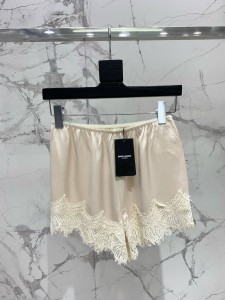 ЖЕНСКИЕ ШОРТЫ SAINT LAURENT МОЛОЧНЫЕ