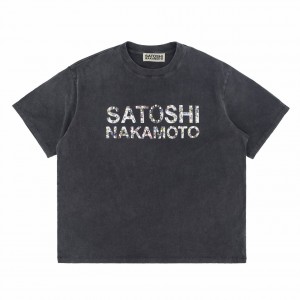 МУЖСКАЯ ФУТБОЛКА SATOSHI NAKAMOTO ЧЕРНАЯ